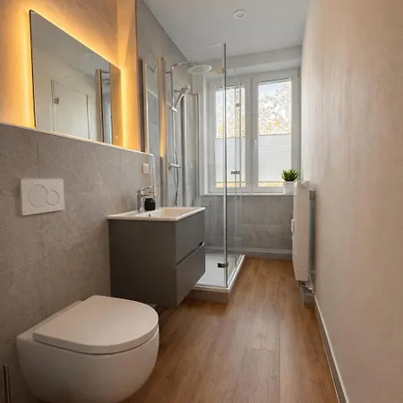 Citi Homes - 3br, 6 Beds, Tv, Kitchen Near Bauhaus & Meisterhaeuser Apartament Dessau-Rosslau